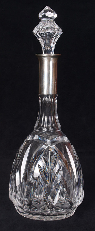 Crystal decanter with silver finish