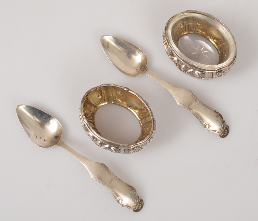 Silver spice dishes with spoons 2 pcs.