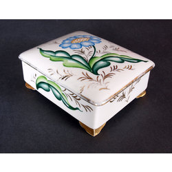 Porcelain Box
