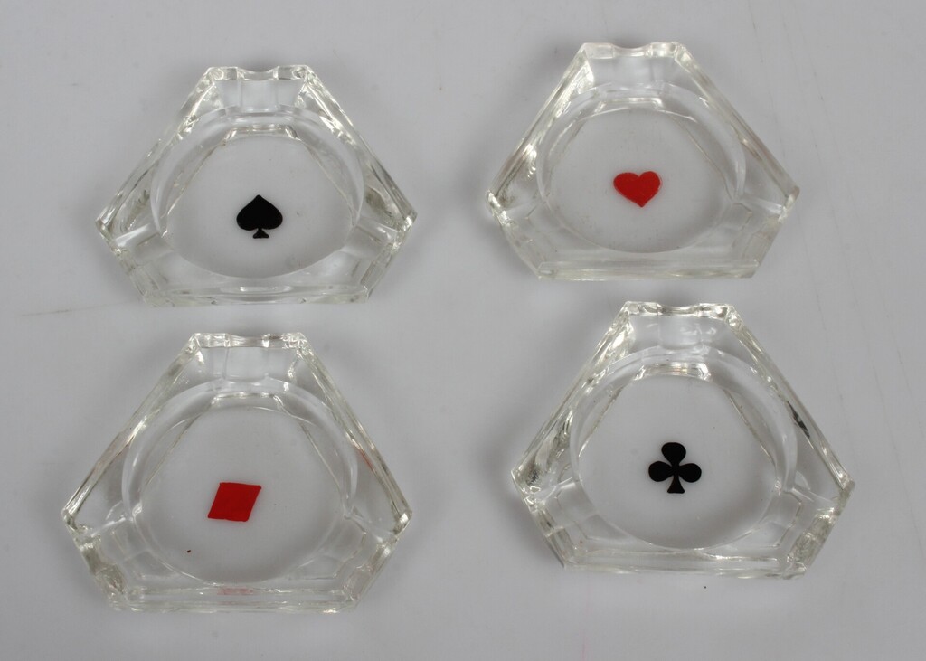Set of glass ashtrays (4 pcs.) 