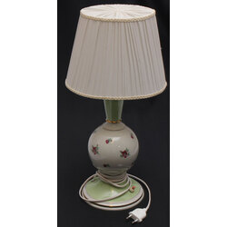 Porcelain table lamp