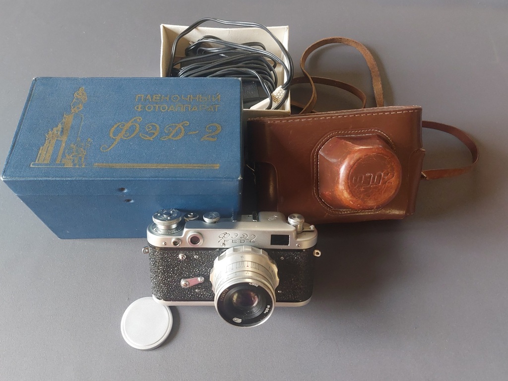 Filmu kamera FED-2 1963. Oriģinālajā kastē, pilns komplekts. 