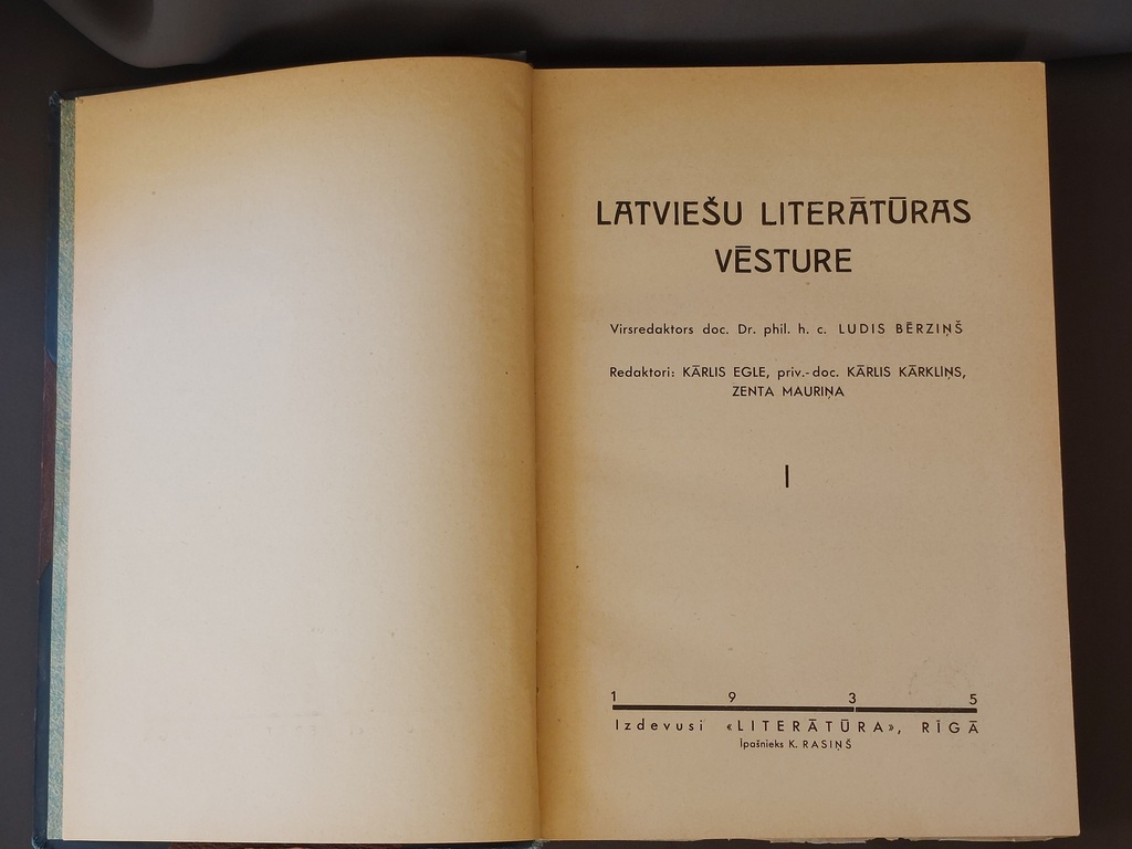 LATVIEŠU LITERATŪRAS VĒSTURE 1935-36 g. 1-6 sejumi. 