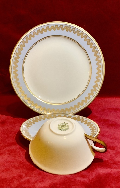Very rare. Coffee trio. Weimar. Cup with saucer and cake plate. Art Nouveau. Beginning of the last century.
