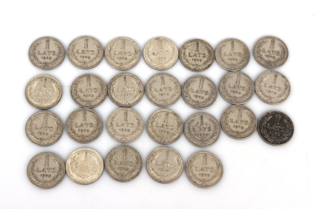 Монеты один лат (26 штук)