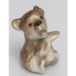 Porcelain figurine 