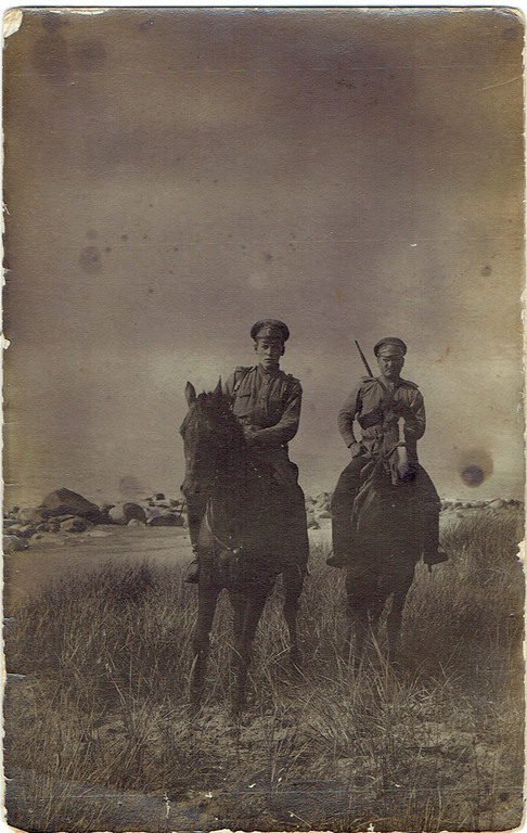 Photography Soldiers on horseback