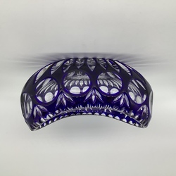 Magnificent boat. Bohemian crystal from the beginning of the last century. Hand carved. Alexandrite crystal.