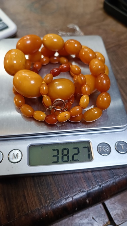 Natural Baltic amber beads