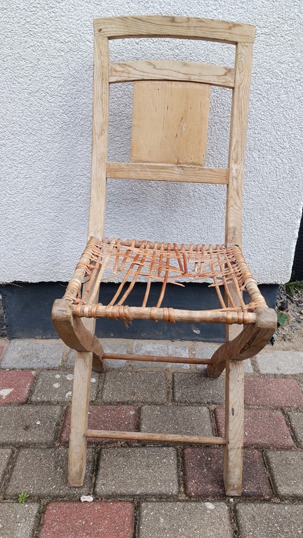 A small restorable chair