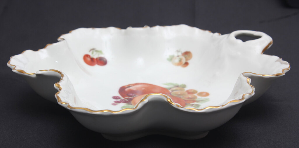 Jessen porcelain fruit bowl 