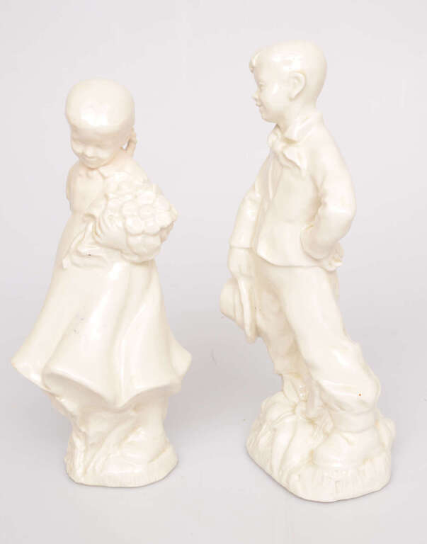 Porcelāna figūru pāris ''Meitene ar zēnu''