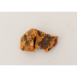 100% natural amber stone