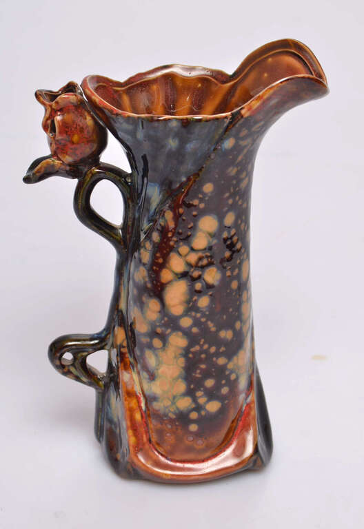 Ceramic pot-vase with rose decoration