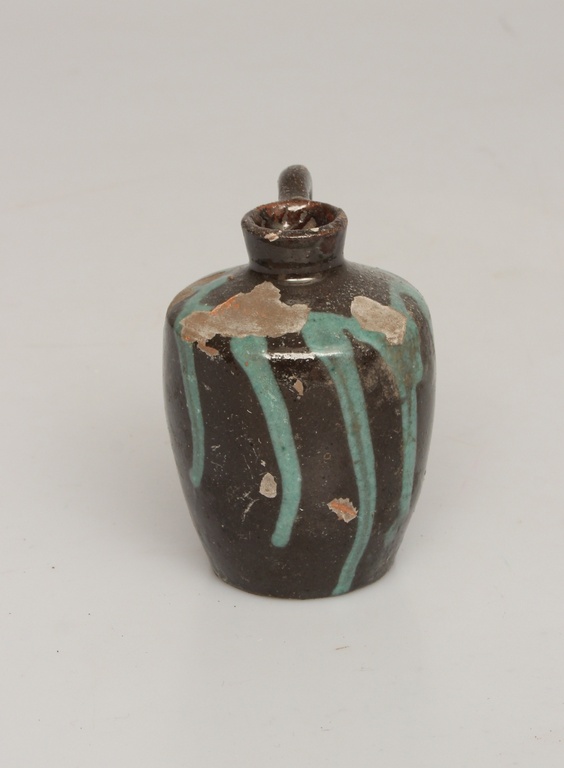 Ceramic vase