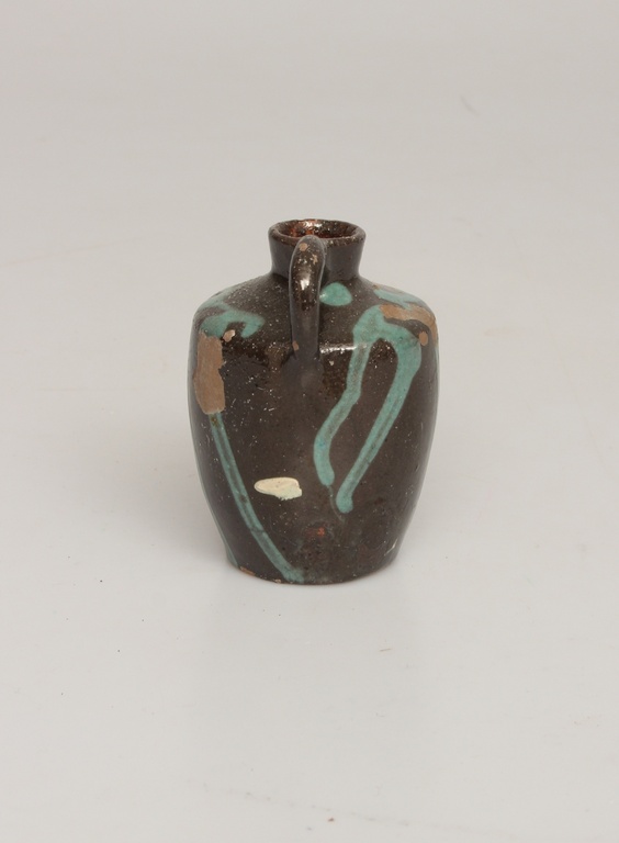 Ceramic vase