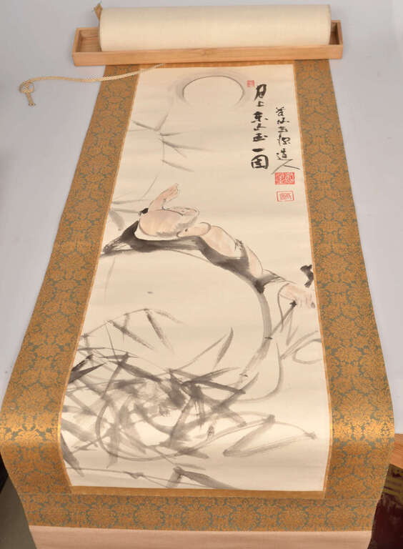 Scroll with Japanese painting 