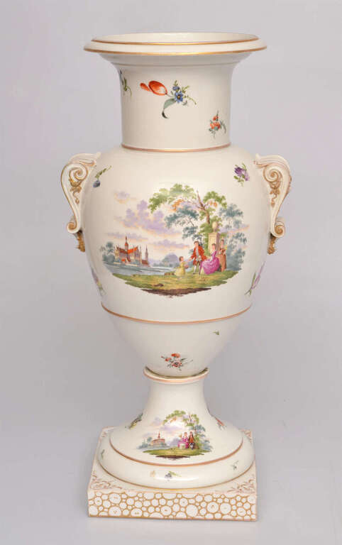 Large porcelain vase