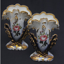 Porcelain vases 