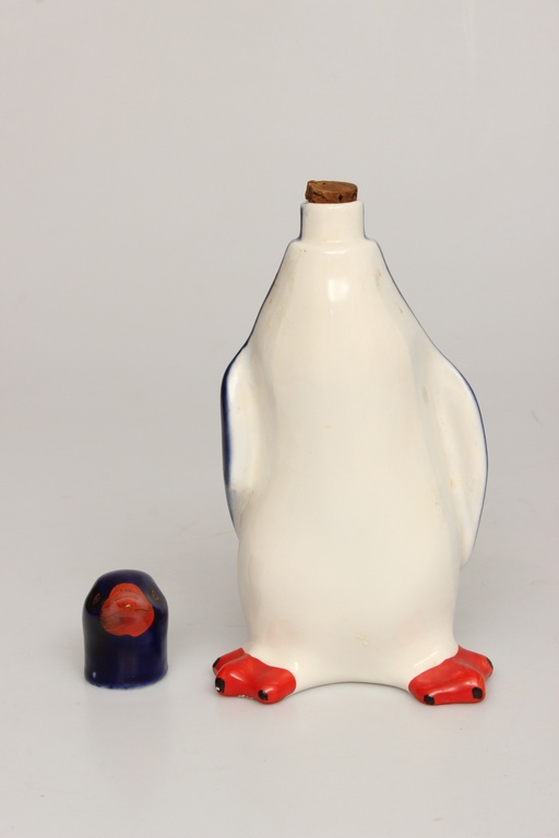 Porcelain decanter 