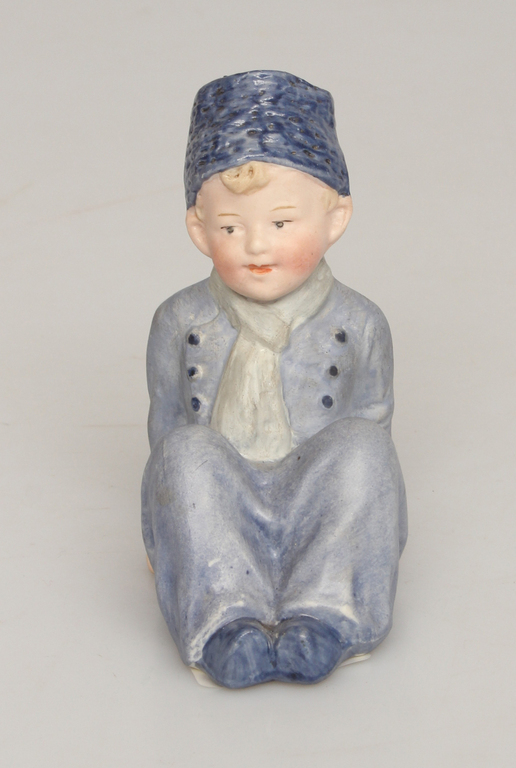 Porcelain figurine 