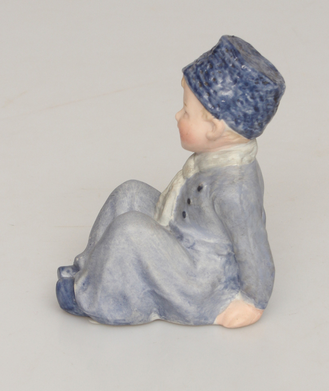 Porcelain figurine 