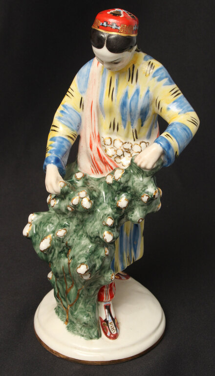 Porcelain figurine 