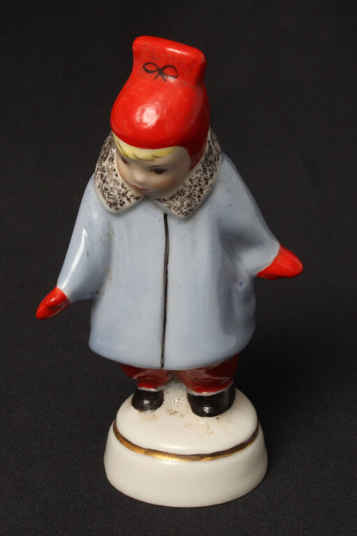 Porcelain figurine 