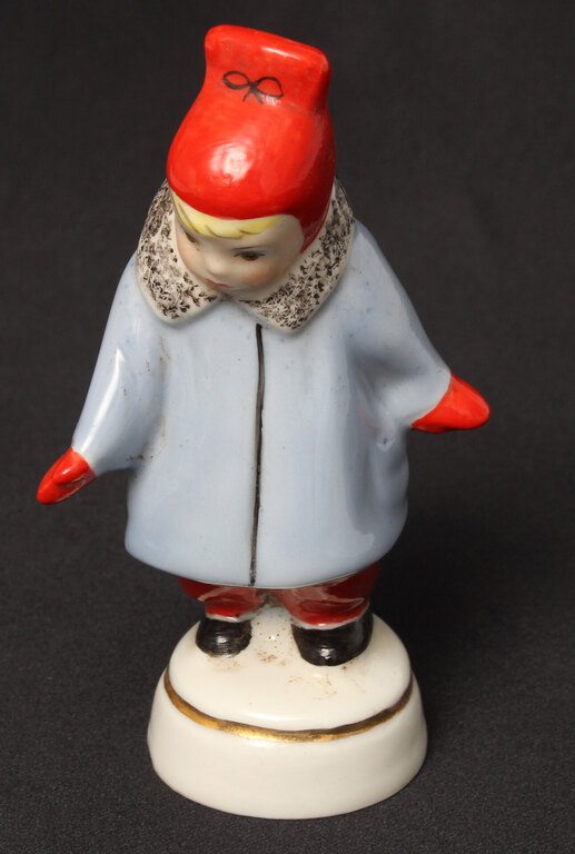 Porcelain figurine 