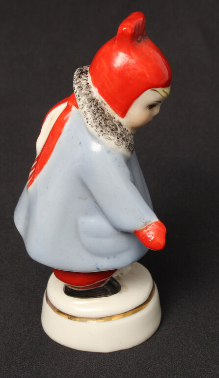 Porcelain figurine 