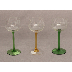 Glass glasses (3 pcs.)