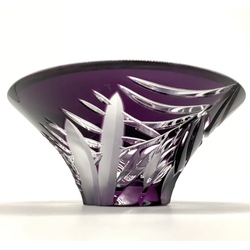 Amethyst crystal and hand carving.Val Sant Lambert. Val Saint Lambert is famous for its magnificent “two-tone cut” crystal products. 