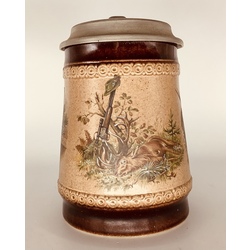 Beer hunting cup with zinc lid. Bavaria, Middle of the last century. Brand. Hand painted.