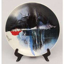 Painted decorative wall plate