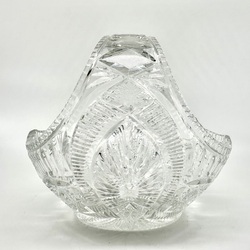 Ilguciems.Fruit basket.Heavy crystal and hand polished.