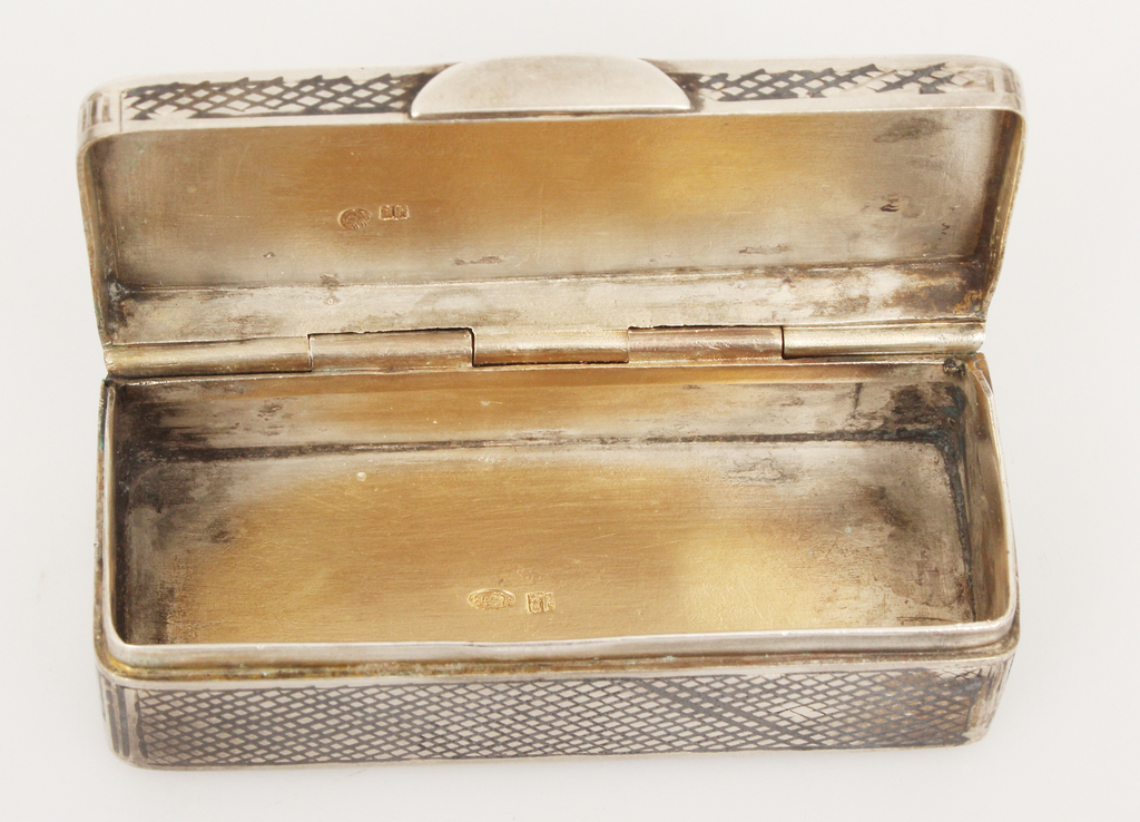 Silver tobacco box with blacking