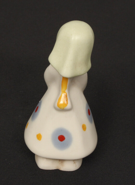 Porcelain figurine 