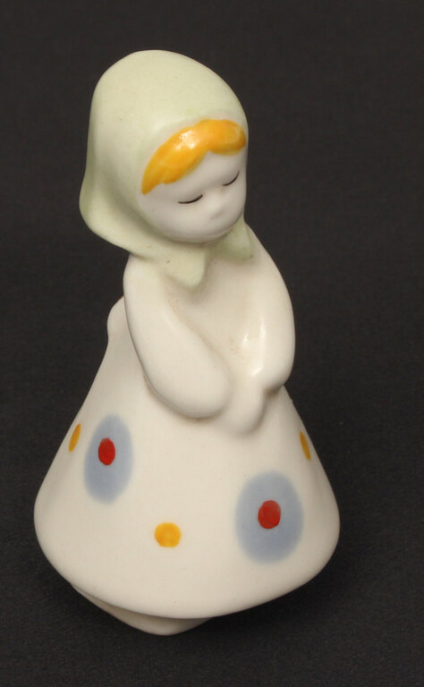 Porcelain figurine 