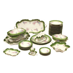 Kuznetsov porcelain dinner service 