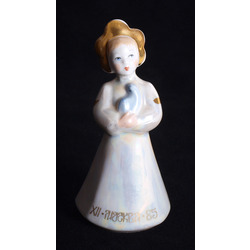 Porcelain figurine 