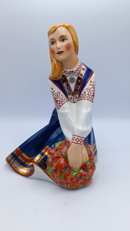 Porcelāna figūra “Līgo, arī Līgo vainadziņš”