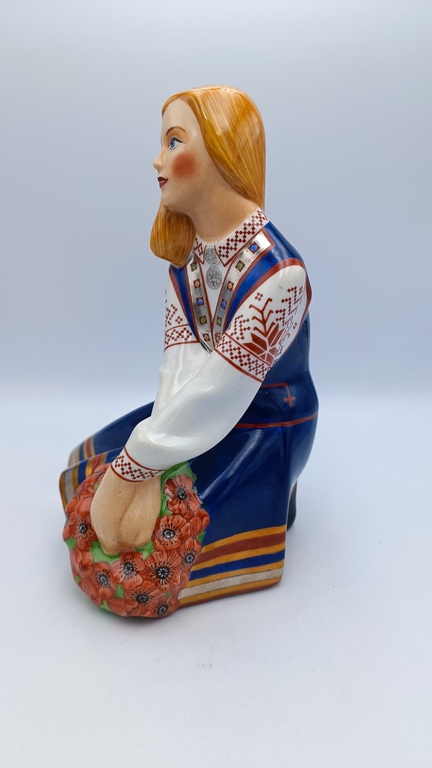 Porcelāna figūra “Līgo, arī Līgo vainadziņš”