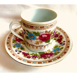 Coffee pair .Old China in excellent condition..Hand painted 