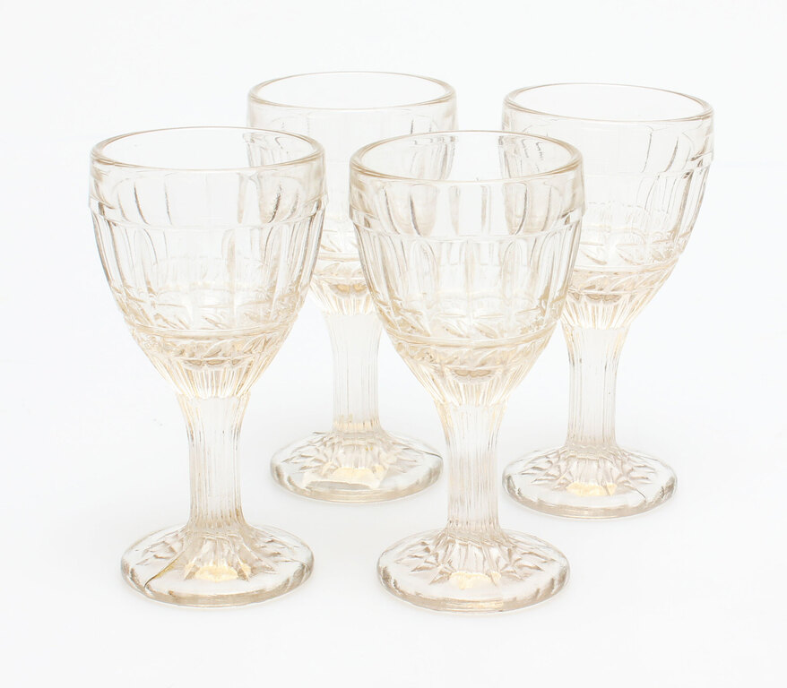 Pressed glass glasses 4 pcs