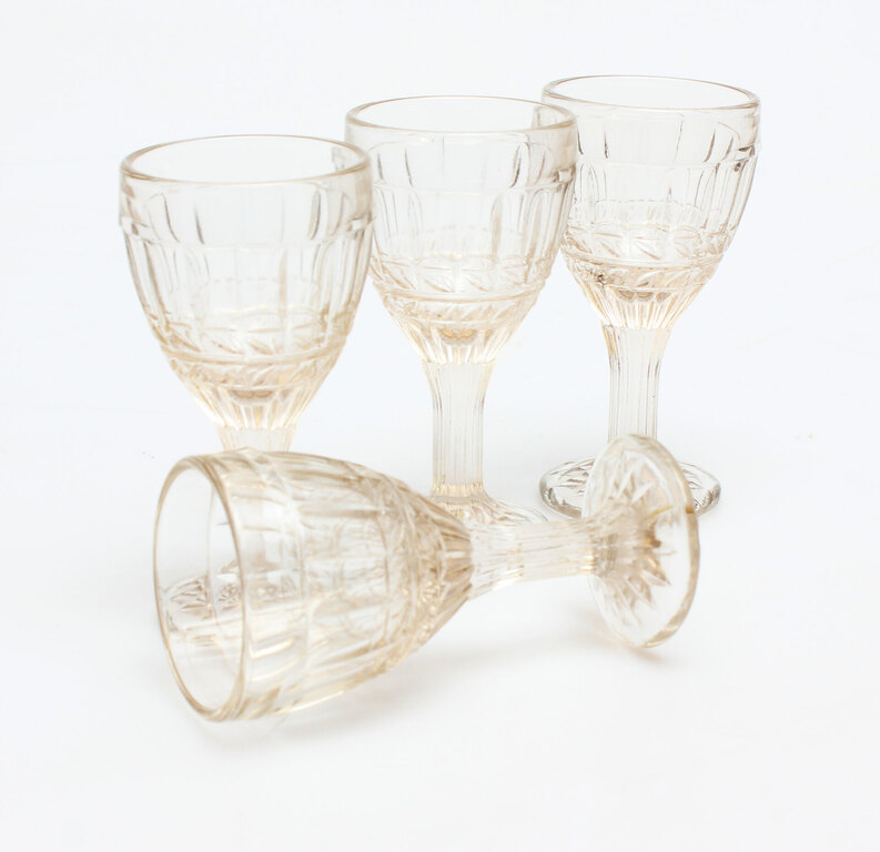 Pressed glass glasses 4 pcs