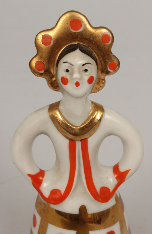 Porcelain figure 