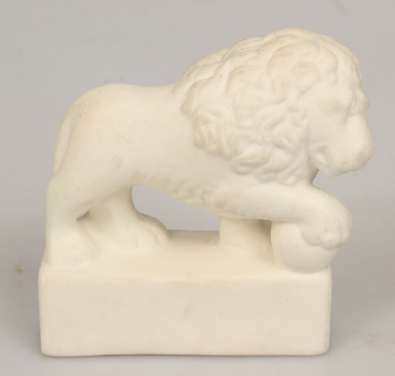 Biscuit figurine 