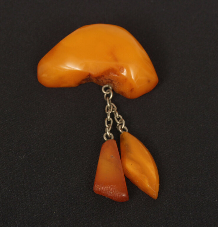 100% Natural Baltic amber brooch, 6g