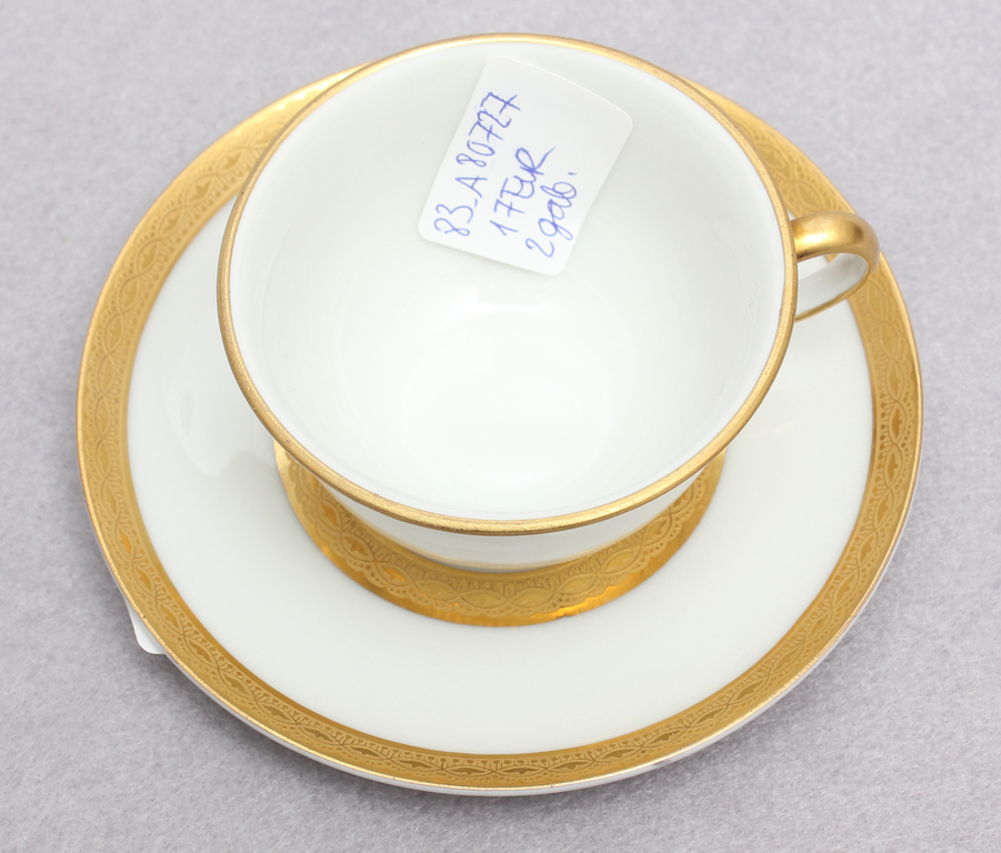 Porcelain cup and saucer (miniature)