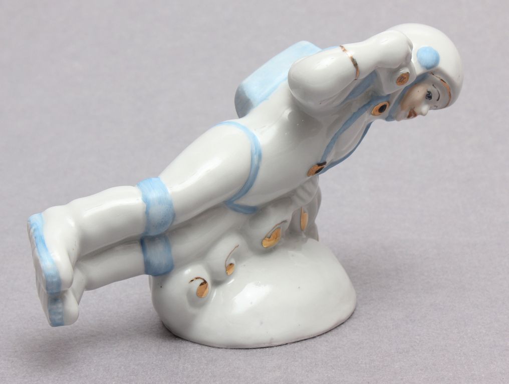 Porcelain figurine 